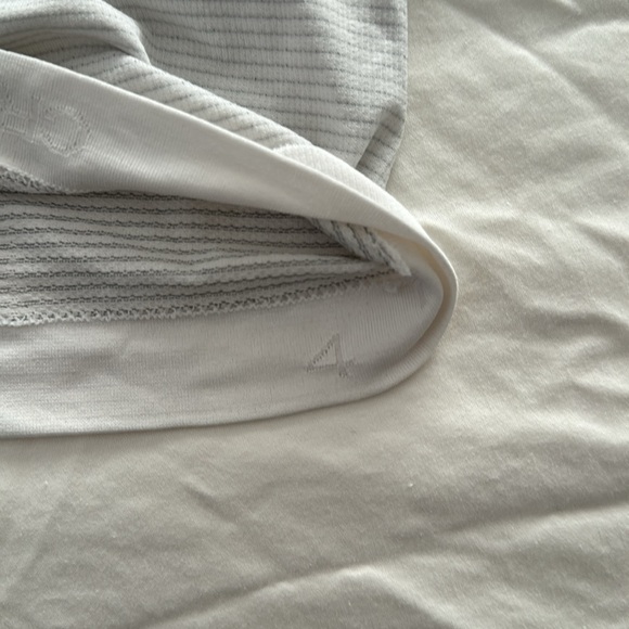 Swiftly Tech (4) White - Picture 4 of 4